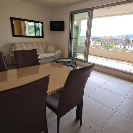 Sainte-maxime, 2 Pieces, 4 Personnes - Fr-1-780-32 Apartment Sainte-Maxime