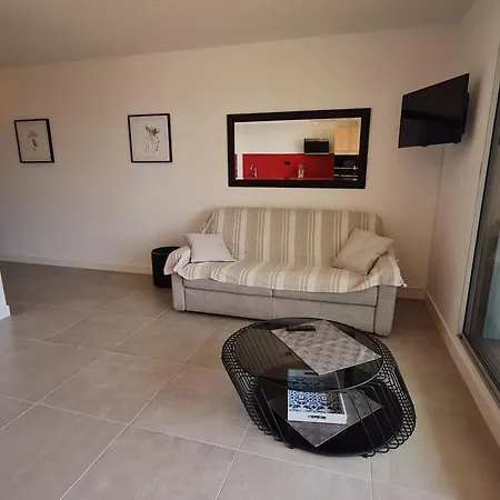 Apartment Sainte-maxime, 2 Pieces, 4 Personnes - Fr-1-780-32 Sainte-Maxime